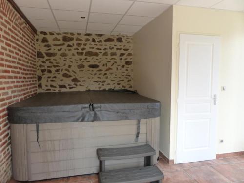 Fotografie z fotogalerie ubytování Maison de campagne avec SPA, jeux et espace bien-être, idéale pour familles et groupes jusqu'à 8 pers. - FR-1-489-442 v destinaci Cressanges
