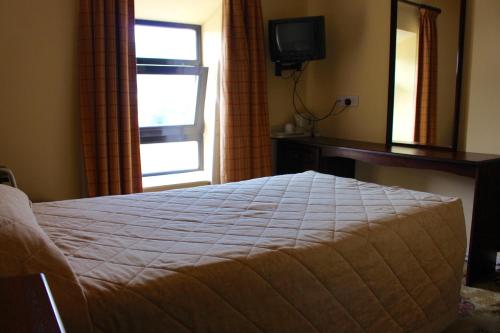 Gallery image of Achill Sound Hotel - Ostan Ghob A'Choire in Achill Sound