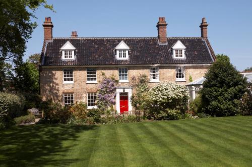 Κήπος έξω από το Incleborough House B & B
