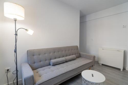 Piso nuevo bien situado