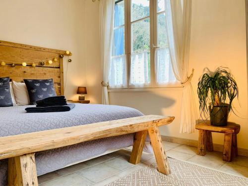 Peaceful Retreat At The Foot Of Black Mountain