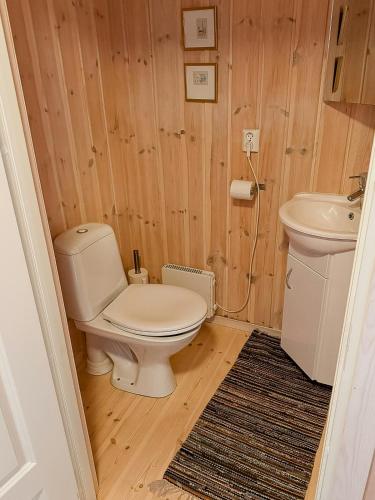 Ένα μπάνιο στο Family Cabin With Panoramic Views In Nordmarka
