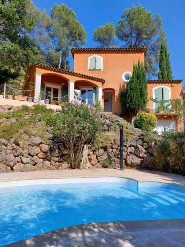 Peaceful Villa Between Saint-Tropez And Verdon