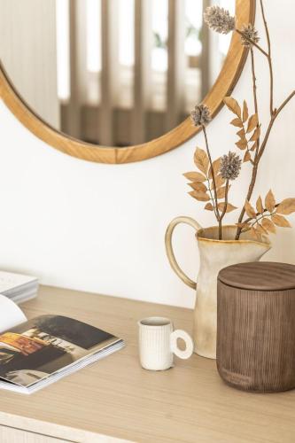 Kemudahan buat kopi dan teh di Syvana Exquisite Villas