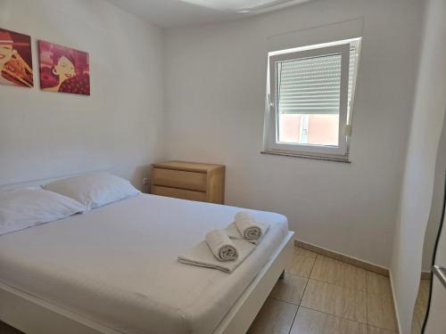 Apartment Damir - Novalja