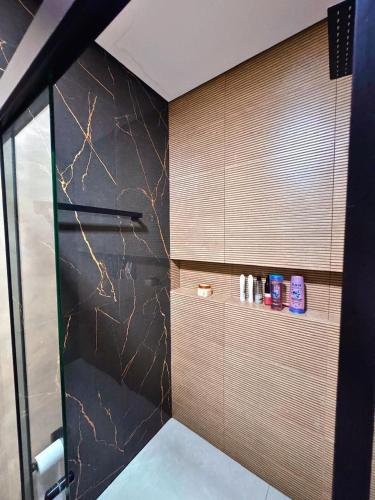 Ένα μπάνιο στο House in Campos do Jordão