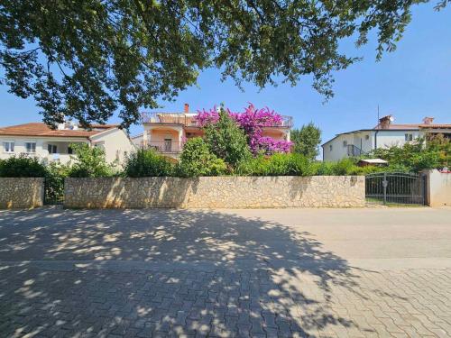 Two-Bedroom Apartment in Medulin IX