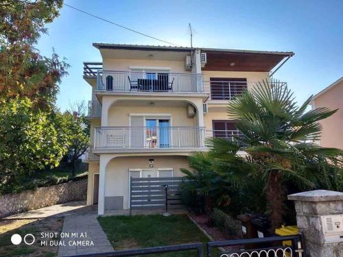 Apartments in Malinska/Insel Krk 14429