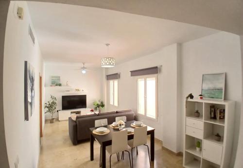 -MalagaSunApts- City Centre SharedTerrace