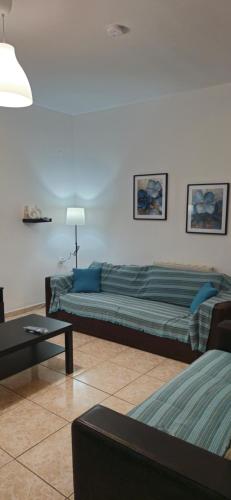 Valias House