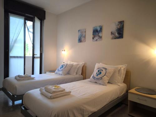 SG Family - Pastello Garda Apartment C4 - Pool & Center photo 2