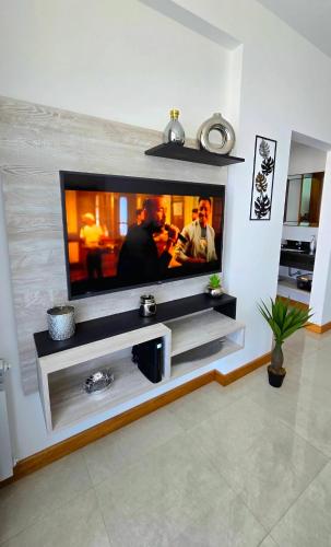 Televisyen dan/atau pusat hiburan di Platinum Home
