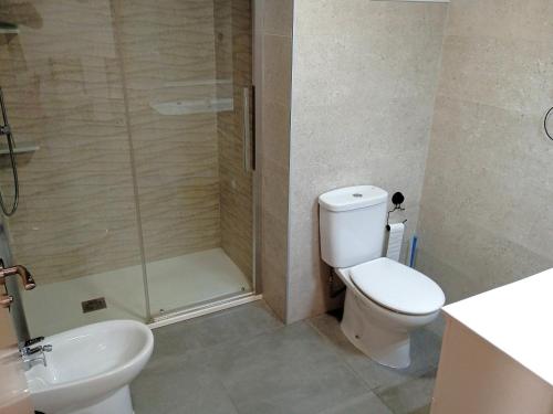 Ένα μπάνιο στο Nautic, 4-I