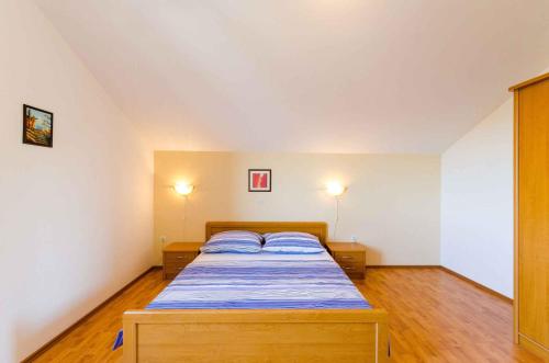 Two-Bedroom Apartment Crikvenica 19