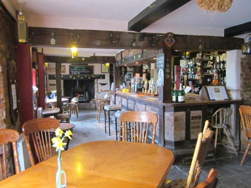 Lower Lode Inn