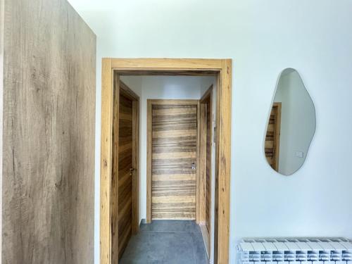 AfqāにあるAstra Faqra 3BR w Pool and Balconyのギャラリーの写真