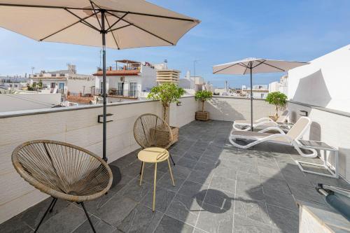 Balkón alebo terasa v ubytovaní Nueva 22 Suites in Nerja by Solaga Holiday Homes