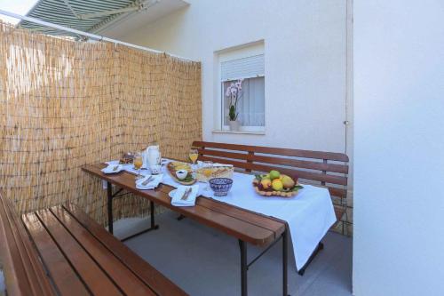 Apartment Rogoznica 1