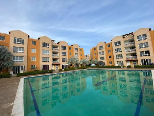 Marina del Rey Costa Dorada TravelAddicts