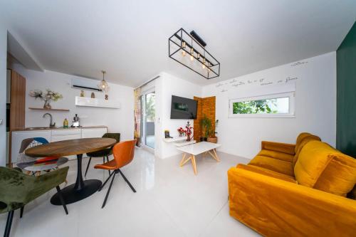 Villa Ave