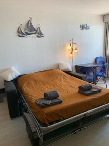 Appt cozy terrasse front de mer clim parking wifi