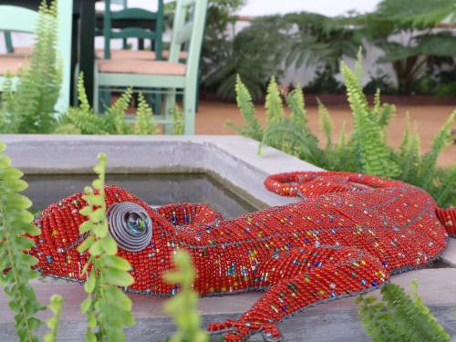 Taman di luar Pátio das Ribeiras