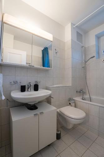 Jungstay Apartments central Basel