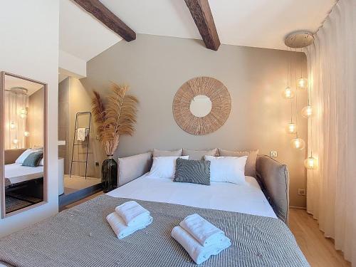 Nestor&Jeeves - BEIGE RIVIERA - Standing suite