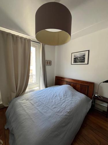 Bright charming 2 bedrooms apartment near Bastille