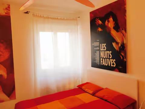 Voodi või voodid majutusasutuse Pronto Soccorso per Globe Trotter, vista sulle Alpi, aria condizionata, bagno condiviso toas