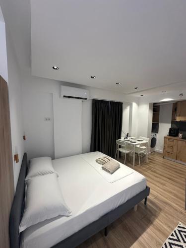 City Center Apartment