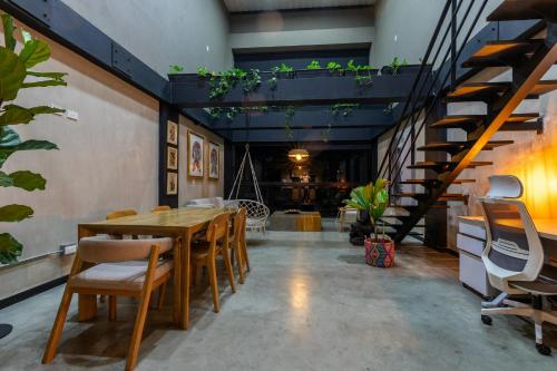 Φωτογραφία από το άλμπουμ του Moderno loft en llanogrande σε Ριονέγρο