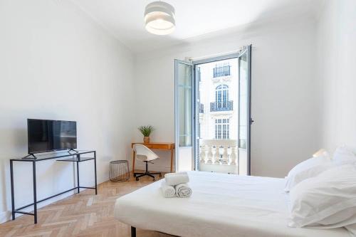 Grand appartement climatisé centre ville Nice