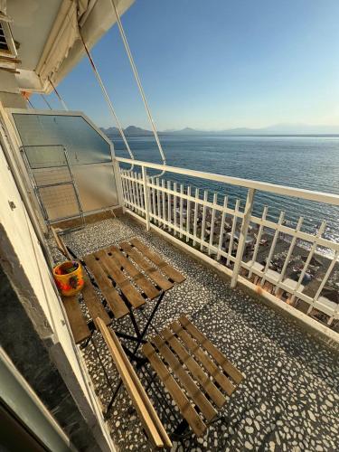 EVE's house 2 in front of the beach