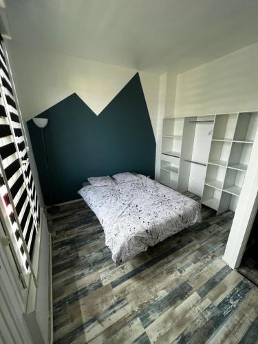 Chambre avec espaces communs-proche du circuit des 24h