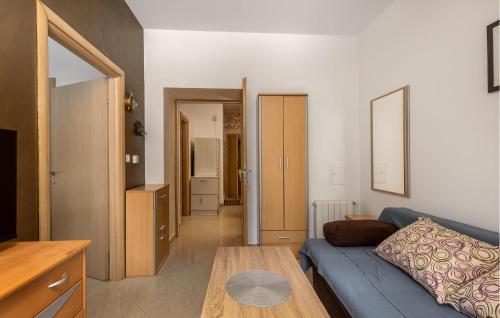 1 Bedroom Stunning Apartment In Rijeka