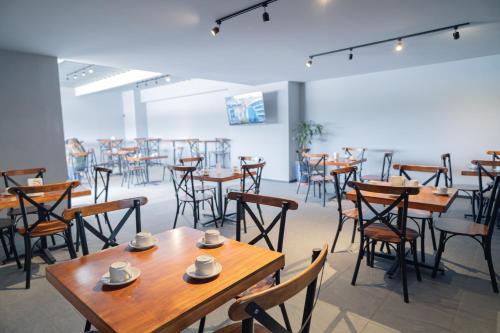 Restaurant o un lloc per menjar a Avanta Hotel & Villas Querétaro