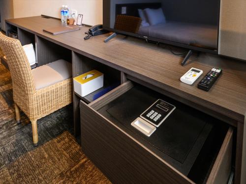 TV a/nebo společenská místnost v ubytování Lit Hotel NAKIJIN