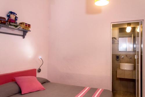 Koupelna v ubytování Casa de Don Pablo Hostel