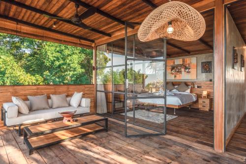 Posezení v ubytování Kamantara Villas