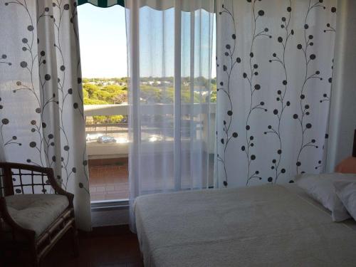 Appartement 2 pièces avec terrasse et parking à Port Camargue