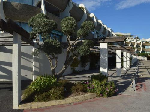 Appartement 2 pièces avec terrasse et parking à Port Camargue