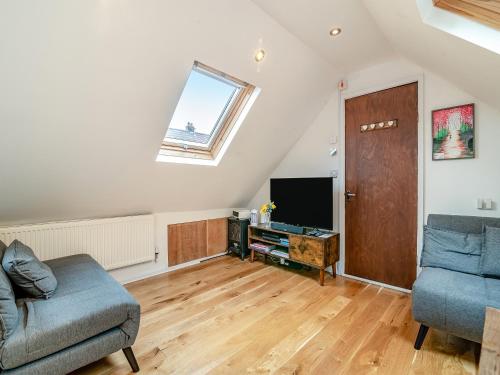 Μια τηλεόραση ή/και κέντρο ψυχαγωγίας στο The Loft