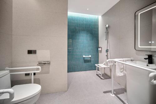 Ένα μπάνιο στο Holiday Inn Express Yibin Xuzhou by IHG