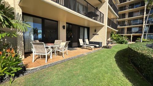 Κήπος έξω από το Condos in Hololani