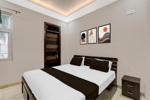 Katil atau katil-katil dalam bilik di HOTEL O Raghav Vaidehi Inn
