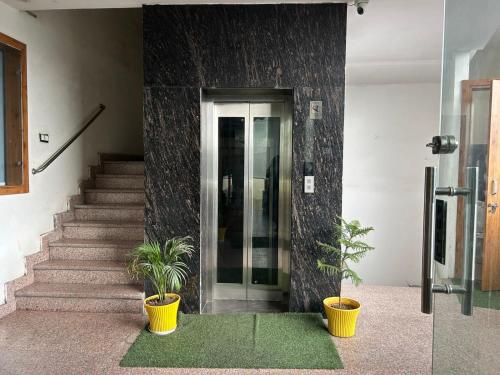 PānīpatにあるHotel Moon Regency I Couple and Corporate Friendly I Panipatのギャラリーの写真