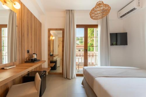 Gallery image of Kelly Beach Hotel in Agios Ioannis Pelio