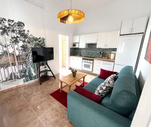 Encantadora casita con patio