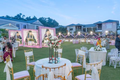 Jardin de l'établissement Excel Hotels & Resorts, Corbett